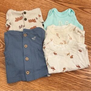 Baby Boy Assorted Brands Long Sleeve Hooded Bodysuits Outdoor Prints Size NB